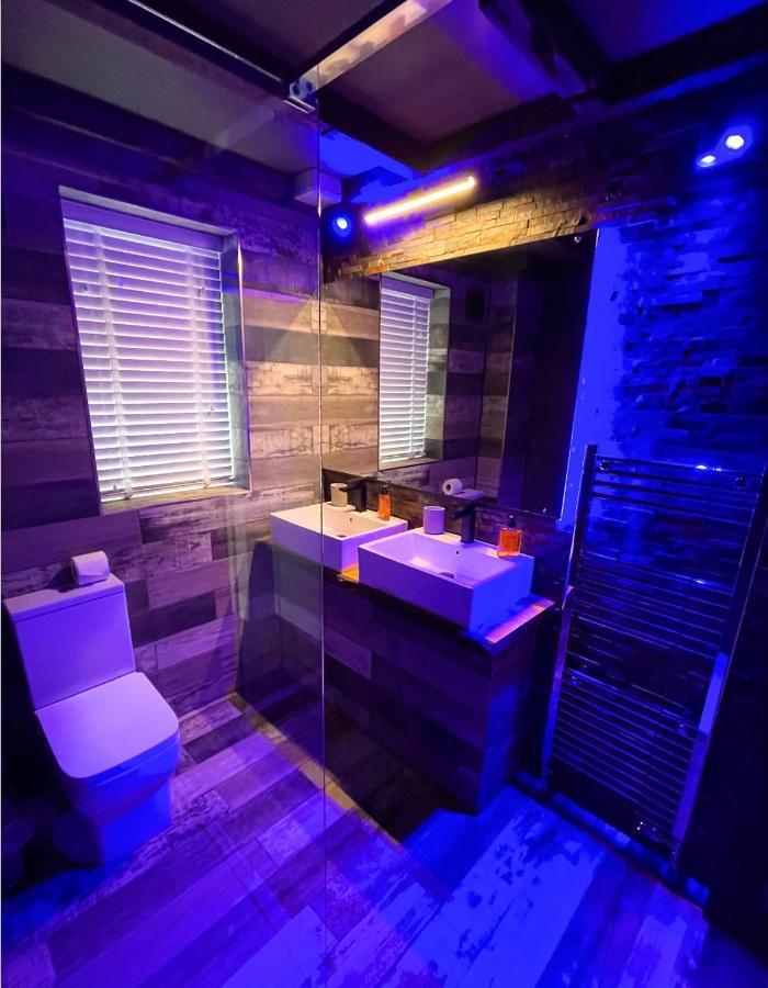 Breeze Suites - Luxury Group Accom - Sleeps 19 Blackpool Eksteriør billede