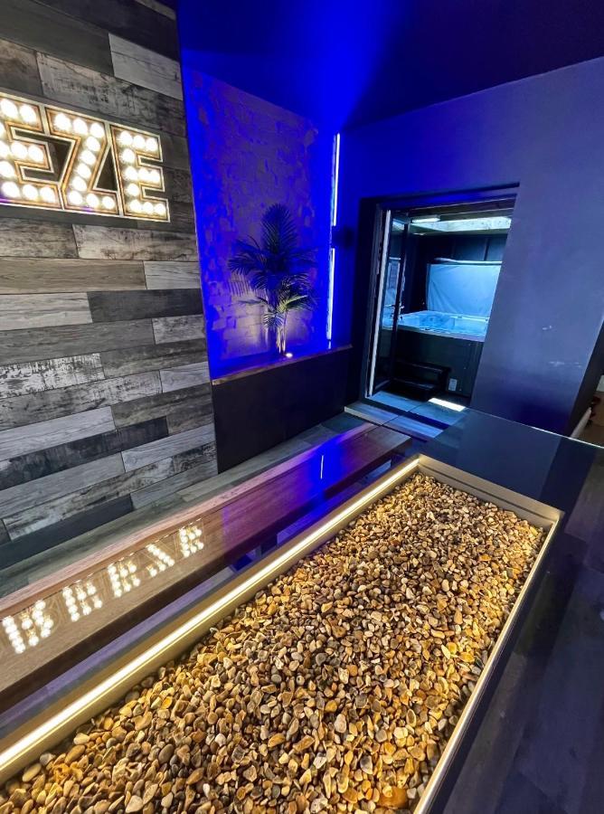 Breeze Suites - Luxury Group Accom - Sleeps 19 Blackpool Eksteriør billede