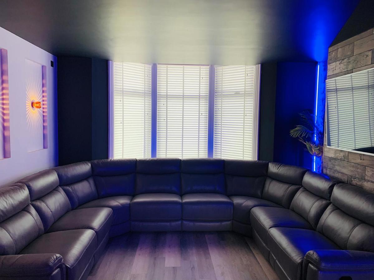 Breeze Suites - Luxury Group Accom - Sleeps 19 Blackpool Eksteriør billede