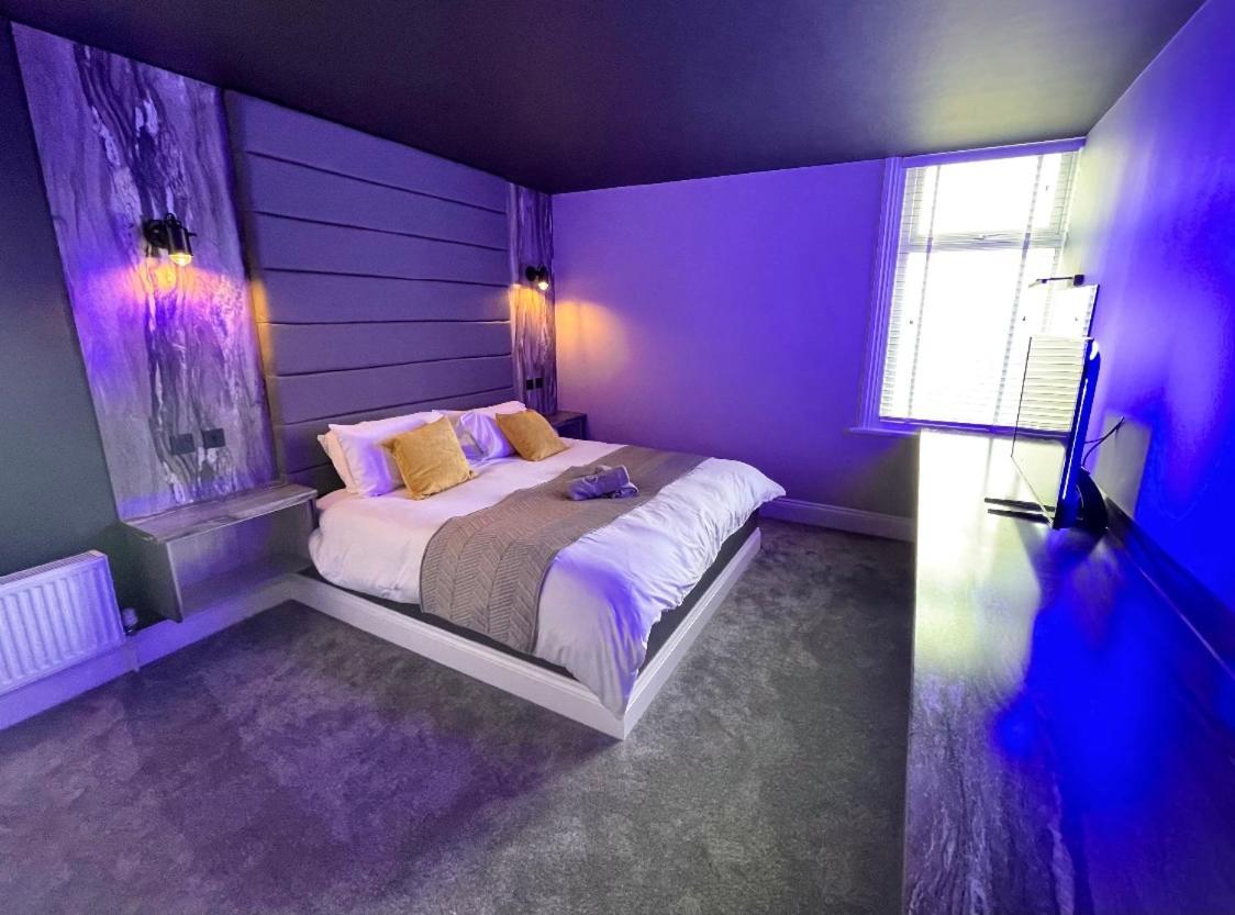 Breeze Suites - Luxury Group Accom - Sleeps 19 Blackpool Eksteriør billede
