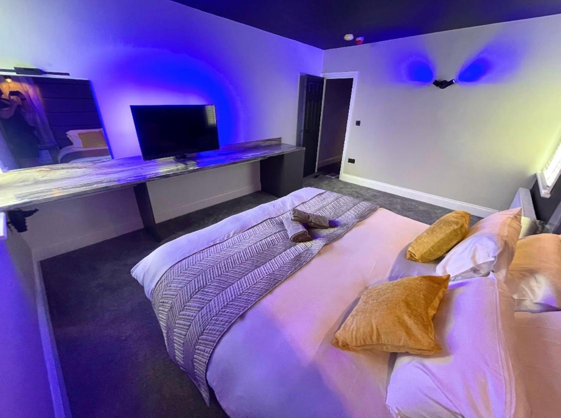 Breeze Suites - Luxury Group Accom - Sleeps 19 Blackpool Eksteriør billede